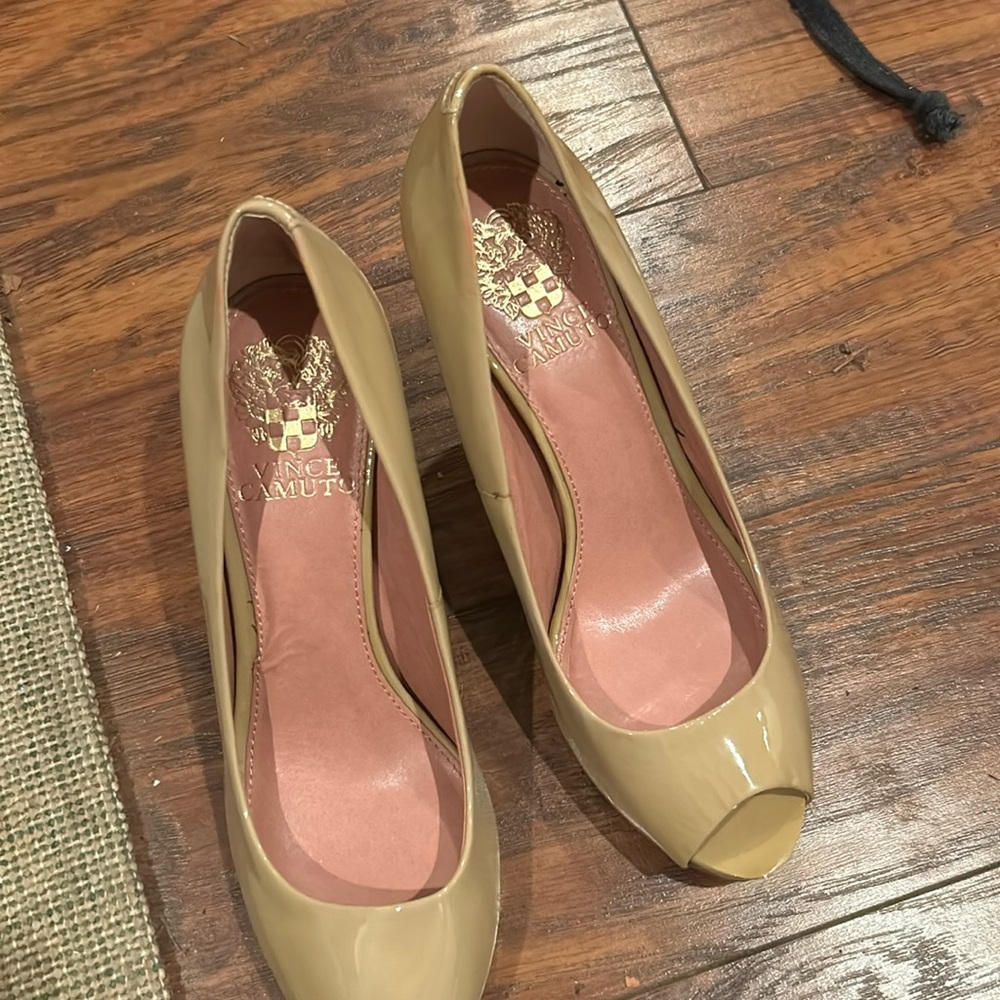 Vince Camuto heels